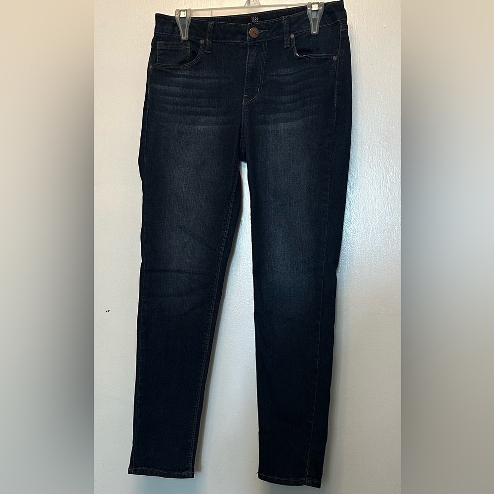 1822 Adriana Cropped Jeans